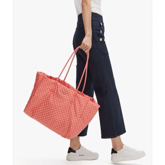 Kate Spade Everything Puffy Dots Large Tote Pink White 15x12x8 Travel Shopping - Picture 1 of 12